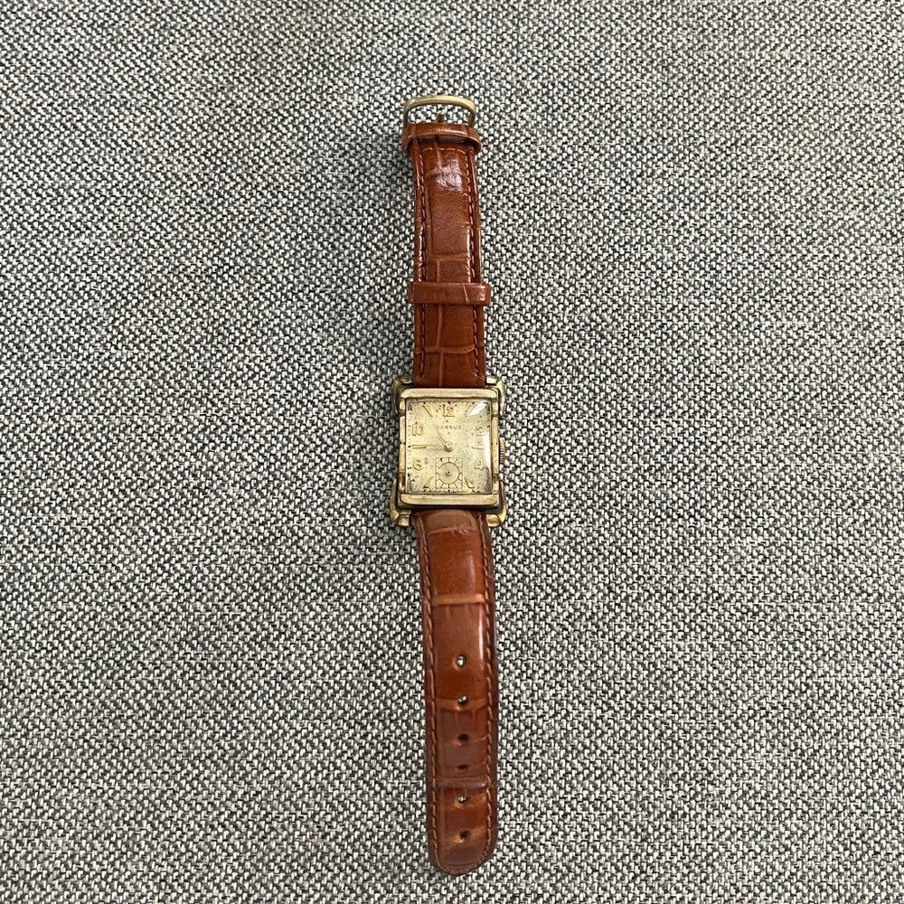Vintage Benrus Wristwatch , likely from the 1940s or 1950s